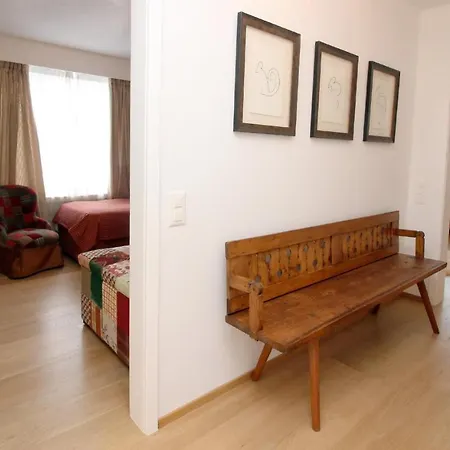 Chesa Brattas 29 * سانت موريتز